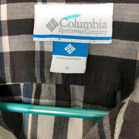 EUC PLAID COLUMBIA BUTTON DOWN LONG SLEEVE - Picture 5 of 7